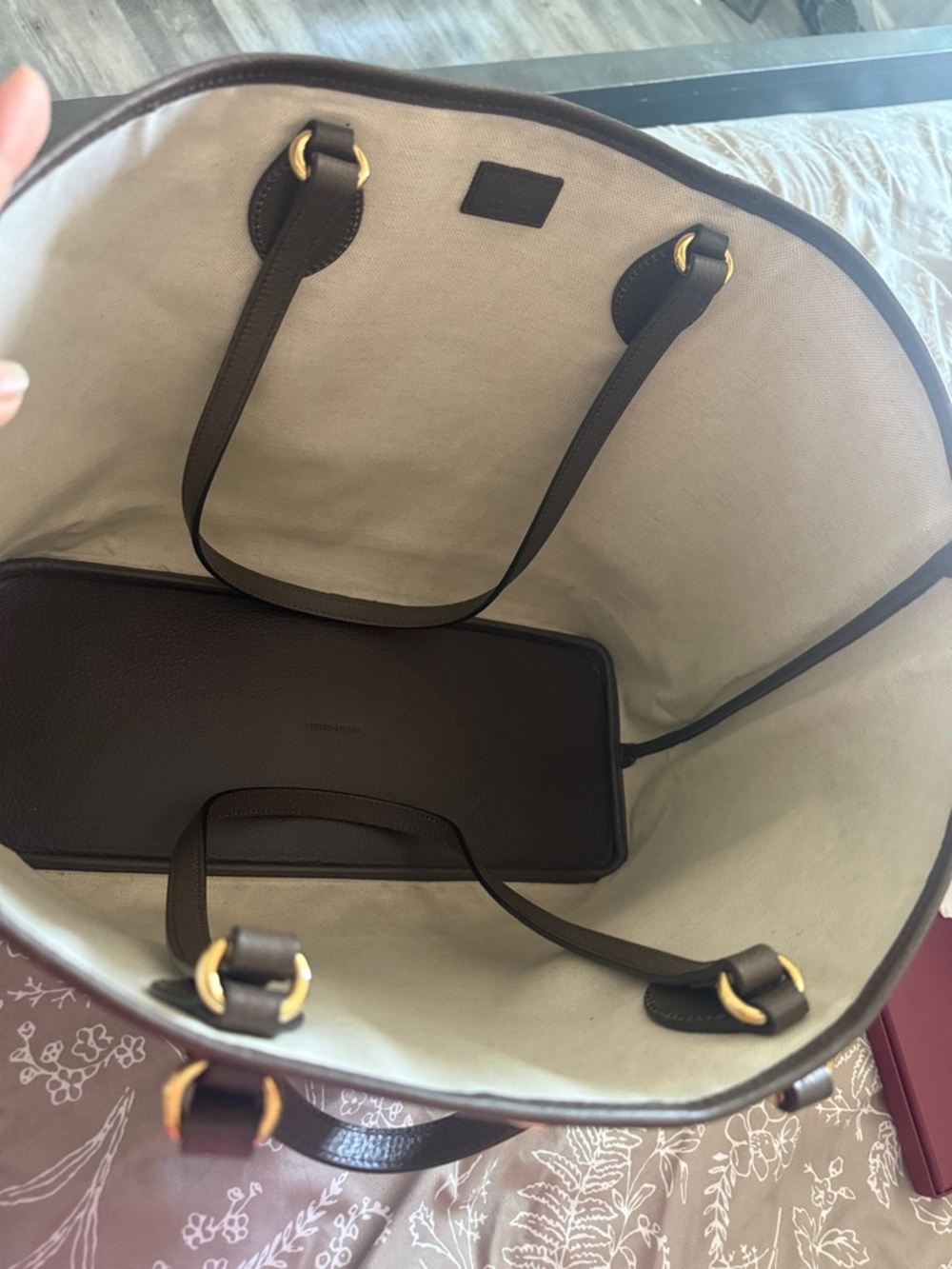 Gucci Brown and Cream Tote Bag - Picture 11 of 15